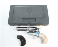 Ruger New Vaquero Hi-gloss stainless single