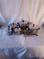 Set up stainless steel Farberware pots and pans