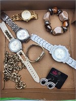 Box Lot of Miscellaneous Watches & Jewelry