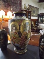 Japanese 12" vase w/ hand decorations over a cobal