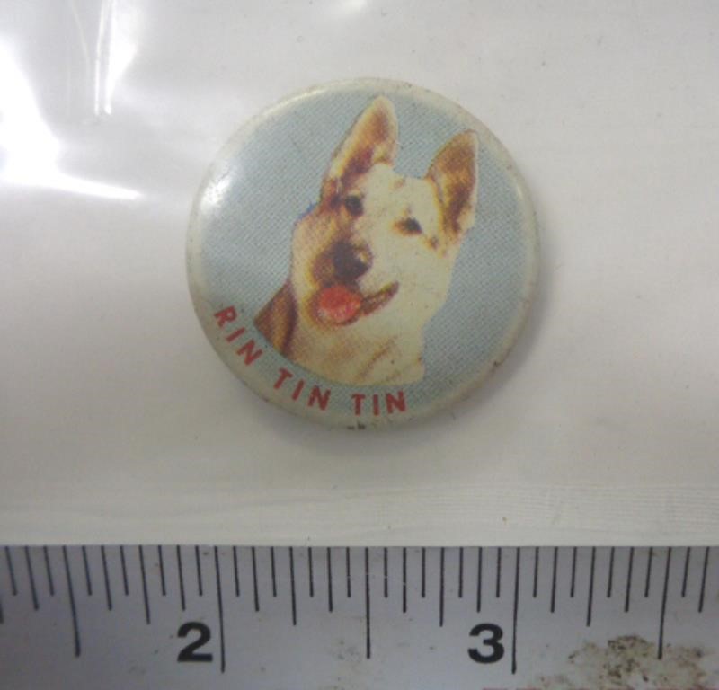 VINTAGE RIN TIN TIN BUTTON