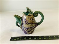 Glazed ceramic frog tea pot