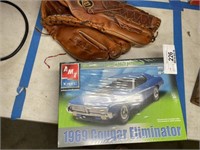 1969 Eliminator Model & Wilson Baseball Glove