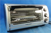 Working Black & Decker toaster oven