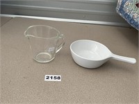 Pyrex Measuring Cup & Corningware Dish