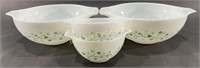 (4) Vintage PYREX “Green Ivy” Cinderella Mixing