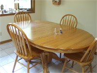 Oak Table with 4 Chairs & 24" Leaf