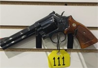 Smith and Wesson Model 586 4 in barrel 357