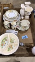 TRAY OF ASST PORCELAIN & COLLECTIBLES