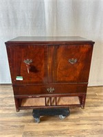 Vintage Philco TV and Stereo Console Cabinet