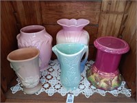 Mixed pottery vases