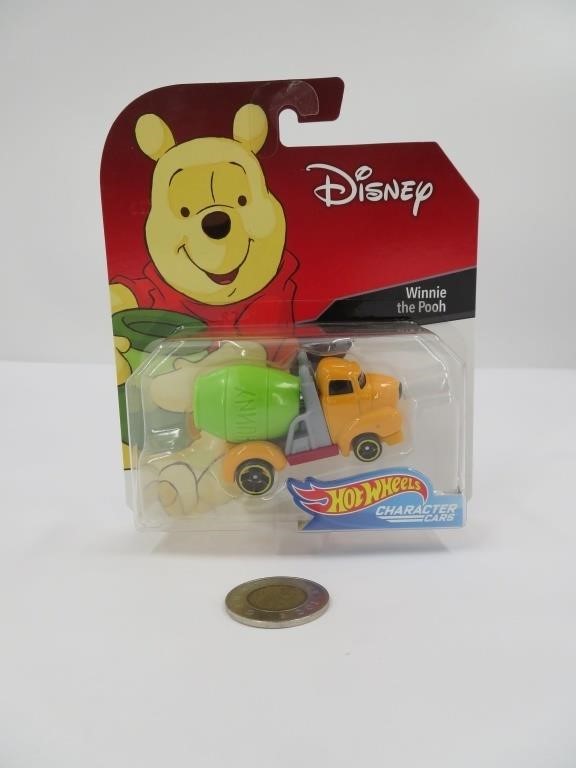 Voiture Hot Wheels die cast Disney Winnie The