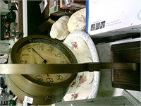 Powered Miller Stand 2 Faced Clock 22"t ,8"Face