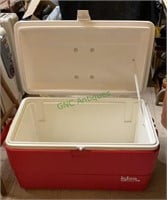 Vintage igloo cooler - Legend 72 - red and
