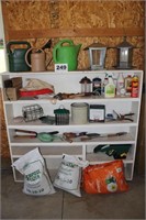 ENTIRE LOT OF GARDENING ITEMS