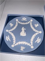 Wedgewood White on Blue Annual Plate 2000