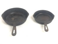 2 Vintage Cast Iron skillets