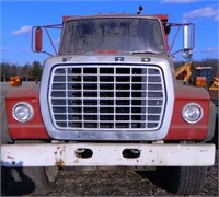 73 Ford 8000 dump truck, no transmission, Cat 3208