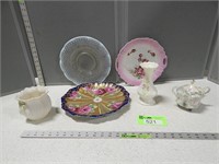 Plates; vases; covered dish