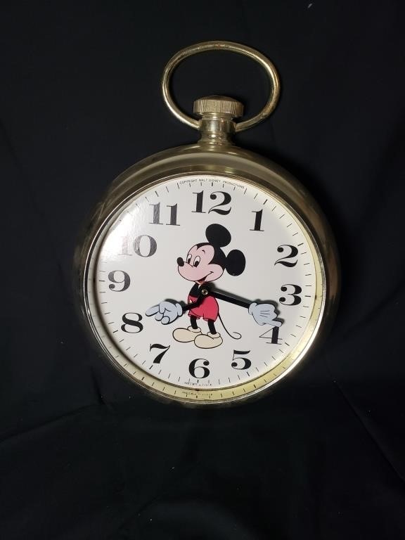 MICKEY WALL CLOCK