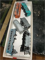 Vintage Midgetoy Train - some cars are missing