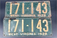 1928 WEST VIRGINIA LICENSE PLATE #D11195 PAIR