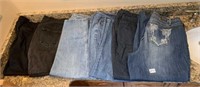 6 PAIRS JEANS INCL. 22 AND 24 SZ.