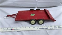 Ertl International harvester trailer