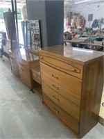 Mid century modern Bassett bedroom set