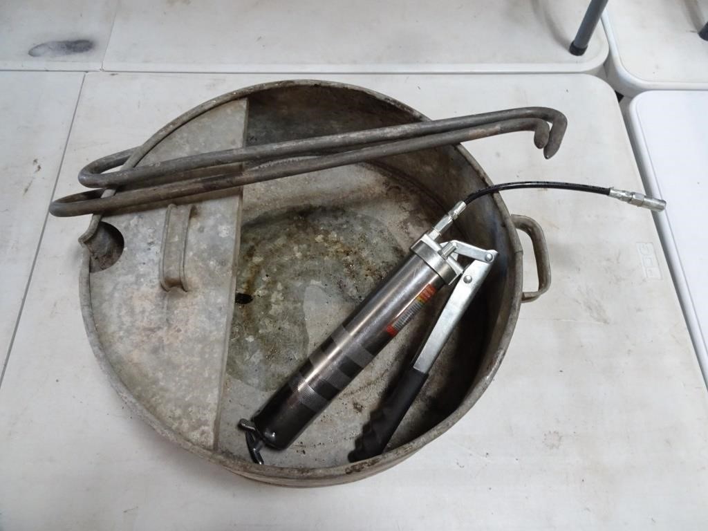 Lot of Workshop Items - Oil Basin Hooks & Grease