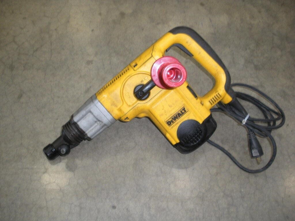 DeWalt D25551  1 9/16 Rotary Hammer Drill