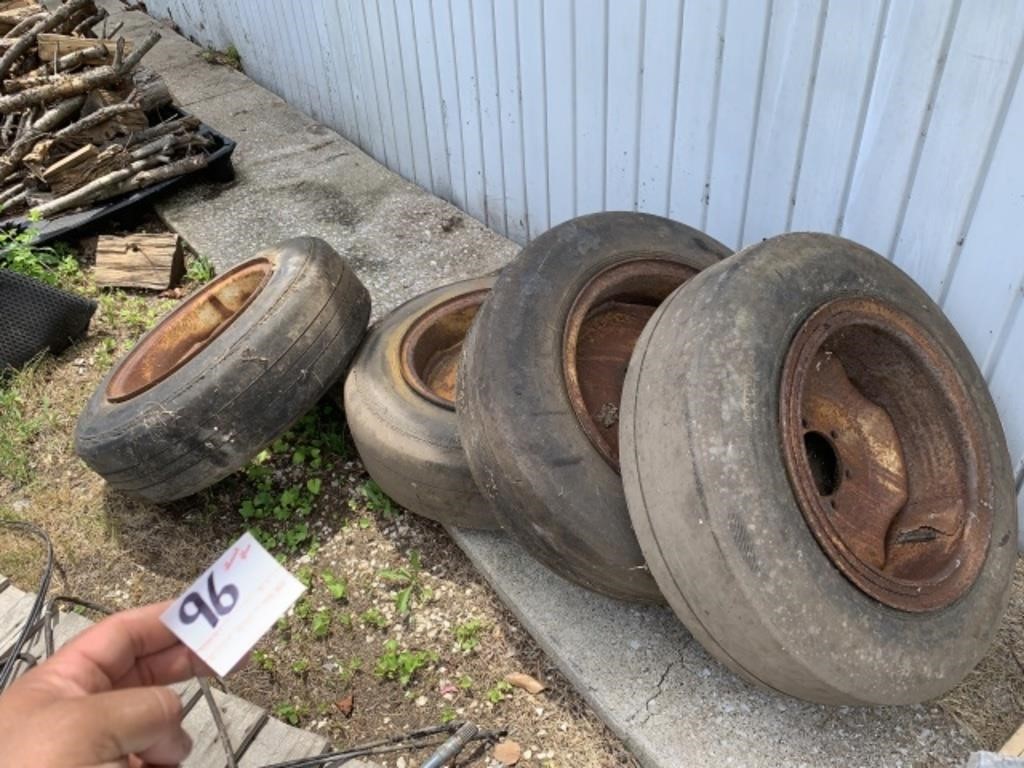 34.5-9.75-18 4 Skid Steer Tires and Wheels