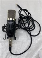 Neewer NW 700 microphone