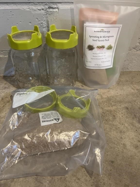 Sprouting & microgreen growing kit
