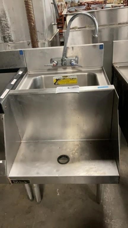 PERLICK Stainless Steel Underbar Sink (18 W x 24L