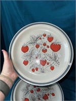Set of 6 Adorable Strawberry Stoneware Plates