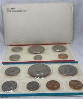 Of) 1974 uncirculated mint set