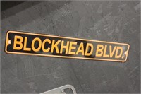 2 Signs Blockhead BLVD, Knucklehead