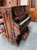 Walnut Organ, Burdett Organ Company, Retailed by