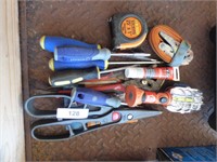 ASSORTED TOOLS