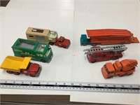 6 Matchbox trucks