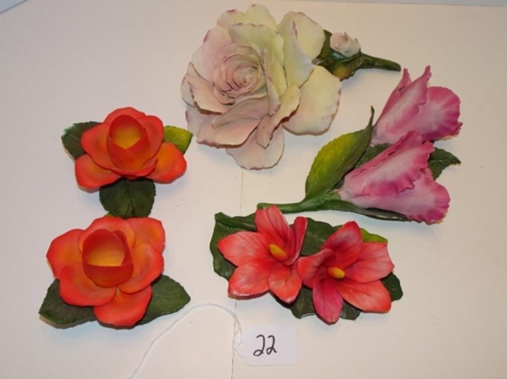 Capodiamonte & Fabar Porcelain Flower Lot