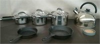 Box-2 Cast Iron Pans/5" & 6 1/2", 3 Farberware