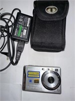 SONY CYBER SHOT CAMERA CASE & CHARGER