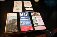 Vintage maps D