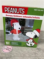 4 ft inflatable Christmas Snoopy