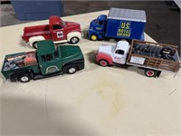 ERTL 4 trucks