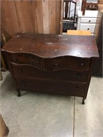 Early oak 3 drawer low chest. 42 x 23 x 34