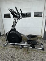 Spirit XE795 Elliptical