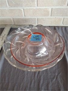 2 large glass serving dishes